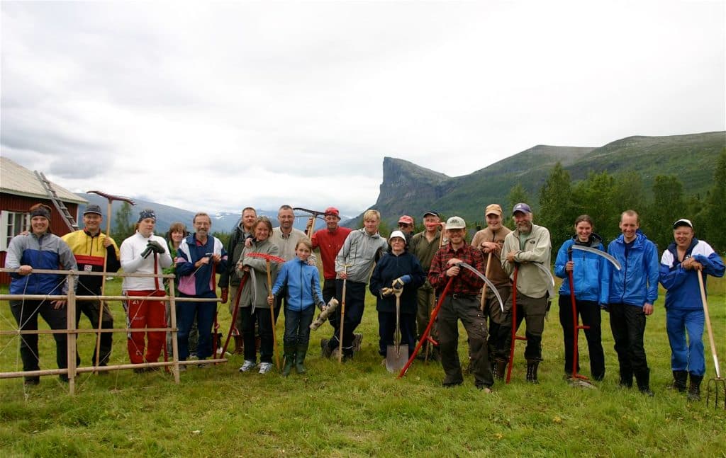Aktse, aktsestugan, slåtter, Aktseslåtter